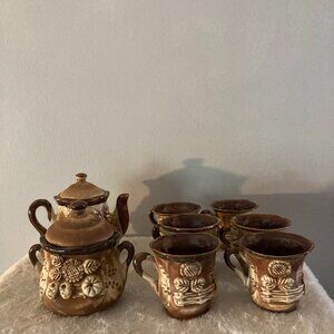 Vintage Ceramic Brown/Tan Raised Design Tea/Coffee Pot + Sugar Bowl + (6) Cups